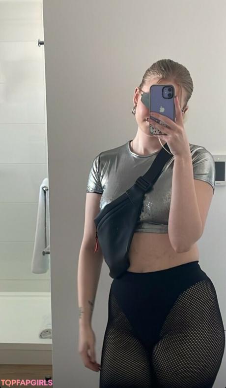 HoxieLoxie nude leaked OnlyFans photo #50