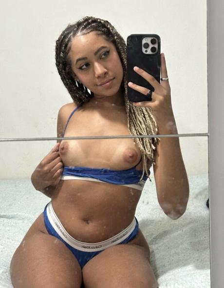 Cristina nude leaked OnlyFans photo #5