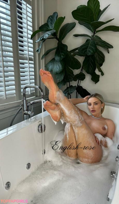 Amber nude leaked OnlyFans photo #102