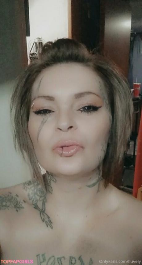 Lluvely nude leaked OnlyFans photo #22