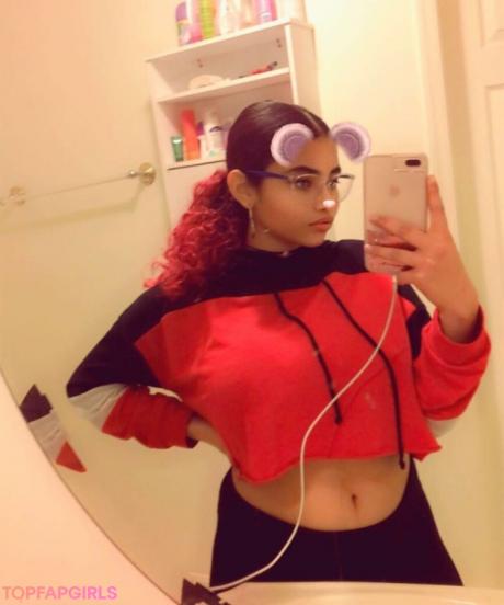 Red nude leaked OnlyFans photo #9