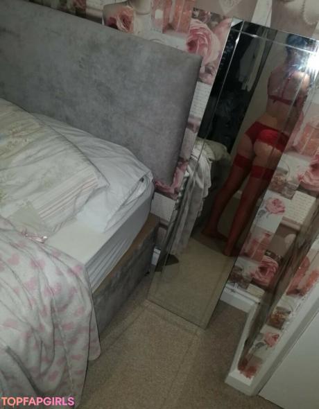 Layla_24 nude leaked OnlyFans photo #3