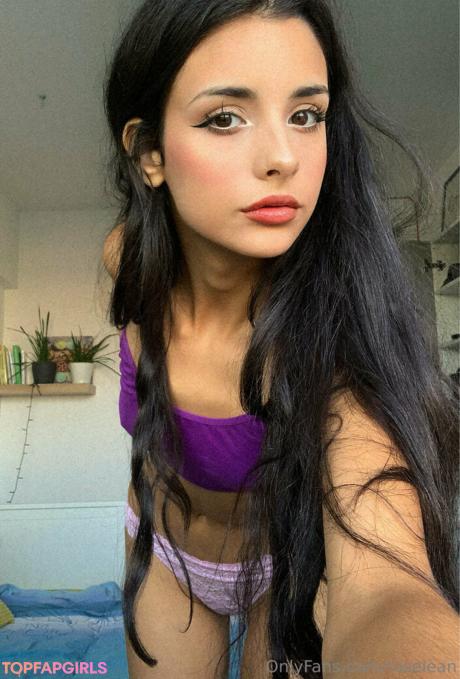 Roselean nude leaked OnlyFans photo #33