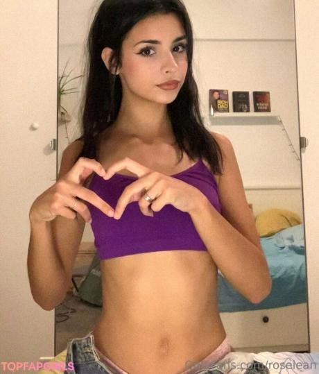 Roselean nude leaked OnlyFans photo #37