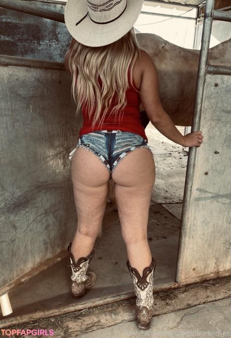 Cowgirlbarbiefree nude leaked OnlyFans photo #14