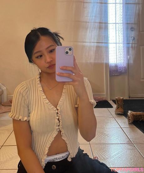 Queenbaddii nude leaked OnlyFans photo #20