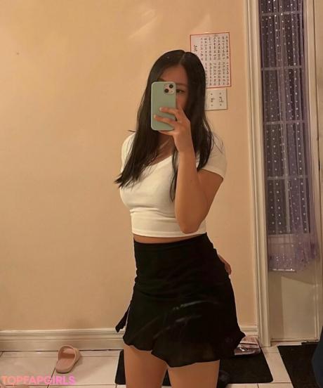 Queenbaddii nude leaked OnlyFans photo #23