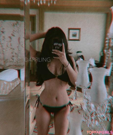 Duyenn nude leaked OnlyFans photo #4