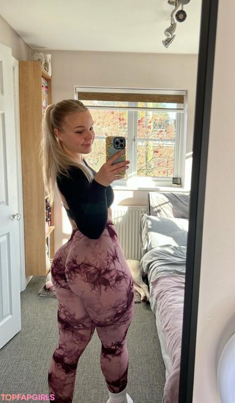 MommyMewtwo nude leaked OnlyFans photo #3