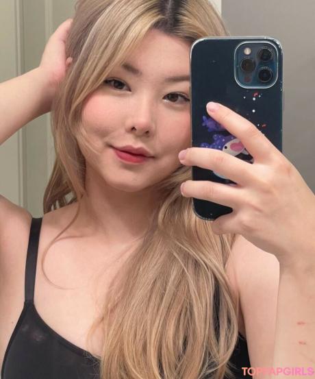 Julia nude leaked OnlyFans photo #124