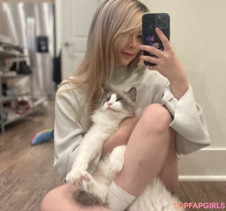 Julia nude leaked OnlyFans photo #126