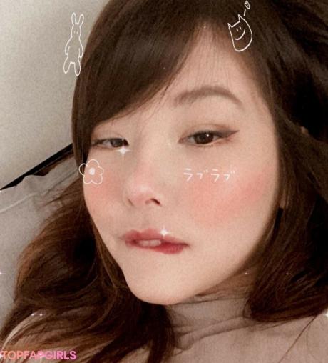 Julia nude leaked OnlyFans photo #3