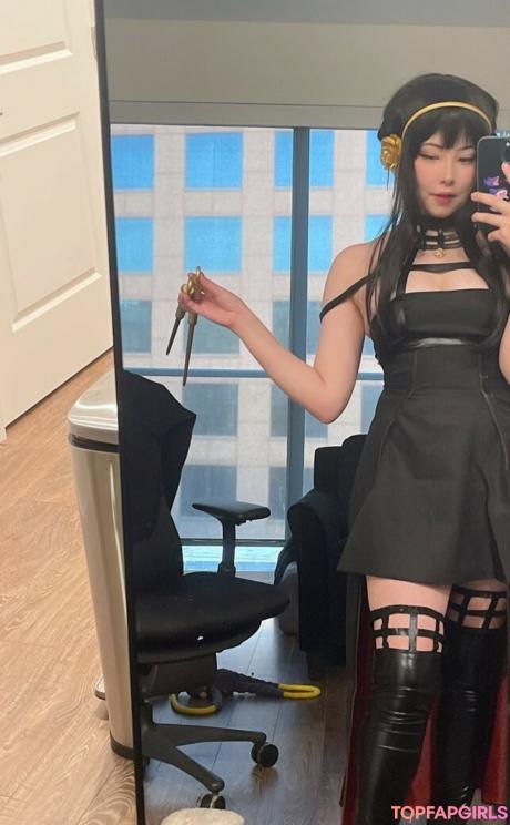 Julia nude leaked OnlyFans photo #76
