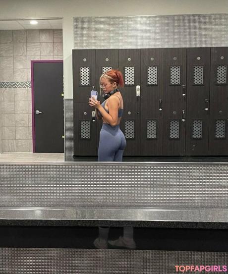 Hollyliangg nude leaked OnlyFans photo #28