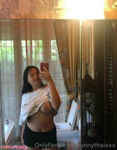 Sunnythaixxx nude leaked OnlyFans photo #15