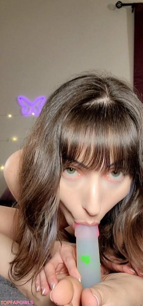 Messymelaniefree nude leaked OnlyFans photo #14