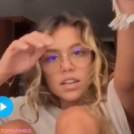 Bruna nude leaked OnlyFans photo #5