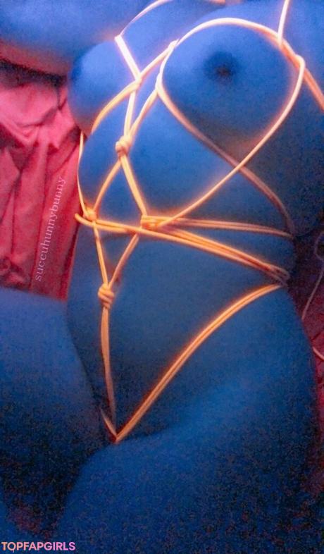 Succuhunnybunny nude leaked OnlyFans photo #50