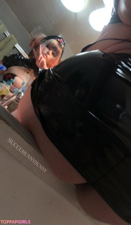 Succuhunnybunny nude leaked OnlyFans photo #9
