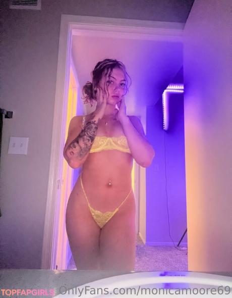 Monicamoore69 nude leaked OnlyFans photo #95