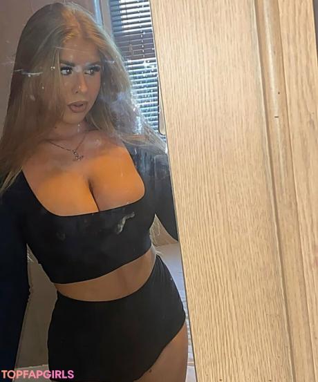 Isabelle nude leaked OnlyFans photo #29