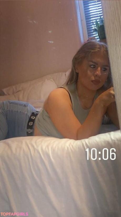 Isabelle nude leaked OnlyFans photo #81