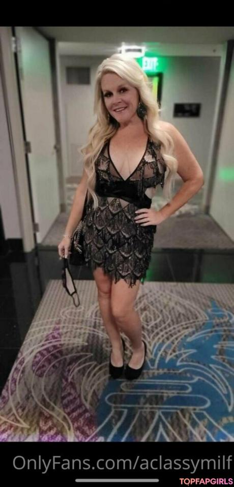 Aclassymilf nude leaked OnlyFans photo #33