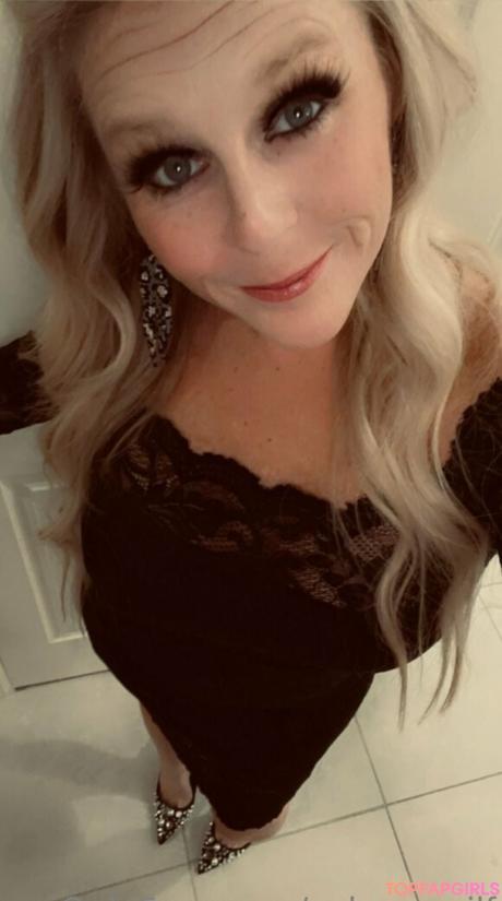Aclassymilf nude leaked OnlyFans photo #70