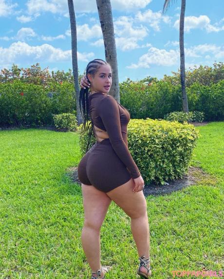 Janae nude leaked OnlyFans photo #16