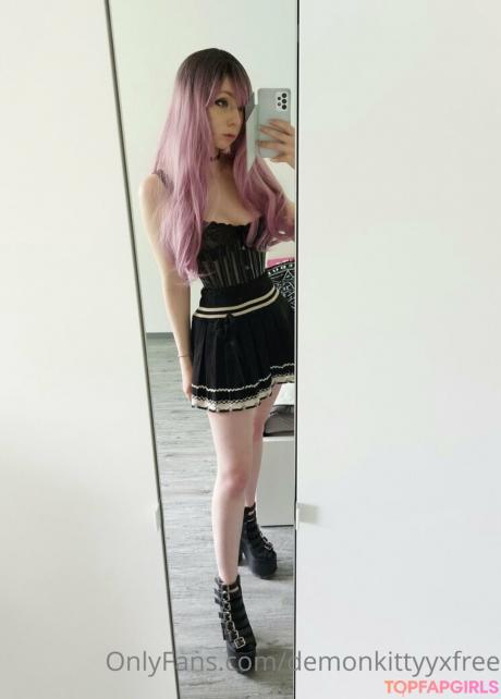 Demonkittyyxfree nude leaked OnlyFans photo #12