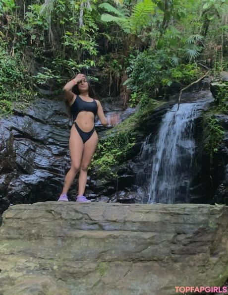 Bustypetitemyra nude leaked OnlyFans photo #32