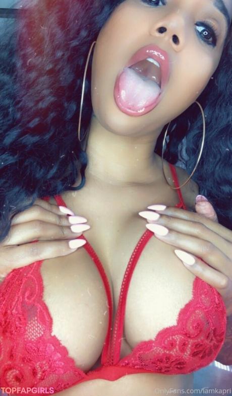 Iamkapri nude leaked OnlyFans photo #12