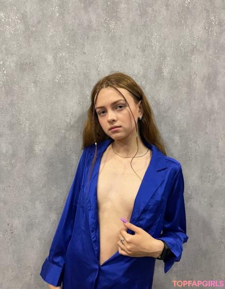 Beautiful nude leaked OnlyFans photo #2