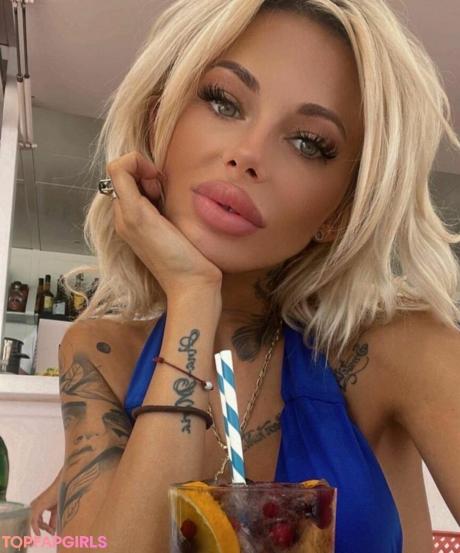 Deeadivina nude leaked OnlyFans photo #35