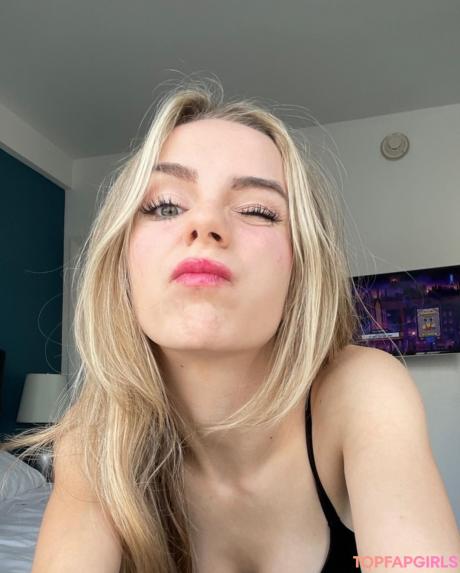 Kat nude leaked OnlyFans photo #234