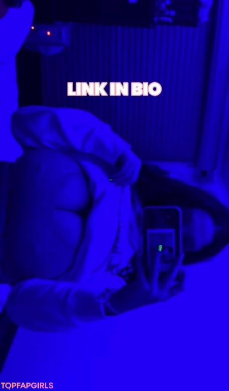 Hayley nude leaked OnlyFans photo #172
