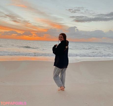 Hayley nude leaked OnlyFans photo #235