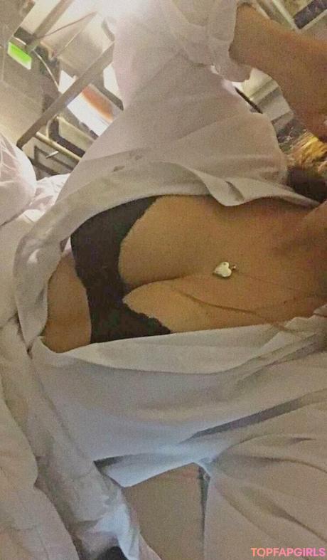 Hayley nude leaked OnlyFans photo #42
