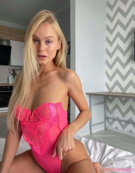 Nancyanastasiia nude leaked OnlyFans photo #40