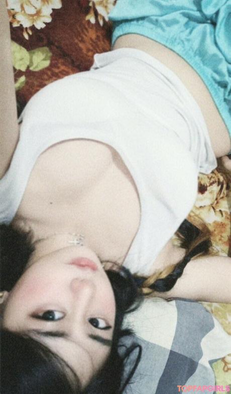 Sofia nude leaked OnlyFans photo #5
