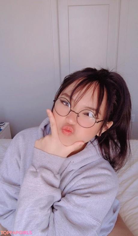 Ambiyah nude leaked OnlyFans photo #9