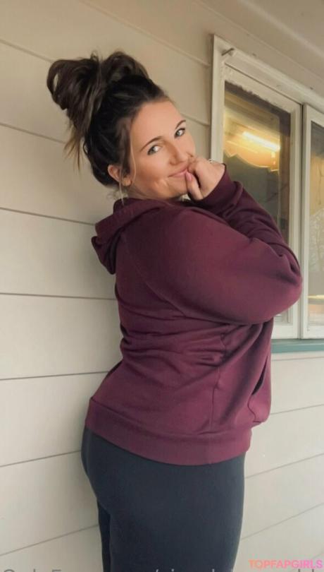 Simplyhannahh nude leaked OnlyFans photo #7