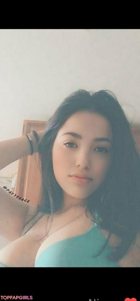 Onlyninaaa nude leaked OnlyFans photo #34