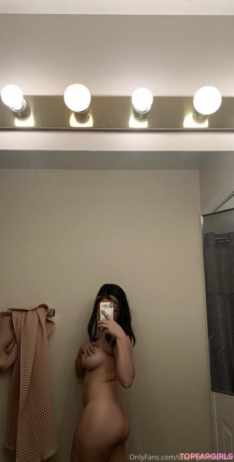 Lexiiperezzz nude leaked OnlyFans photo #27