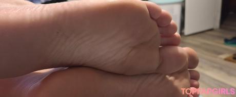 Smelliefeetsweetie nude leaked OnlyFans photo #26