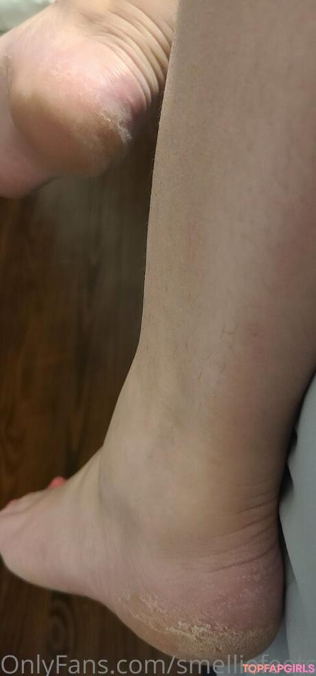 Smelliefeetsweetie nude leaked OnlyFans photo #40