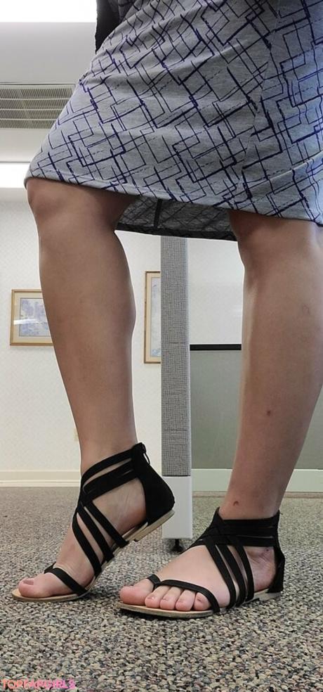 Smelliefeetsweetie nude leaked OnlyFans photo #41