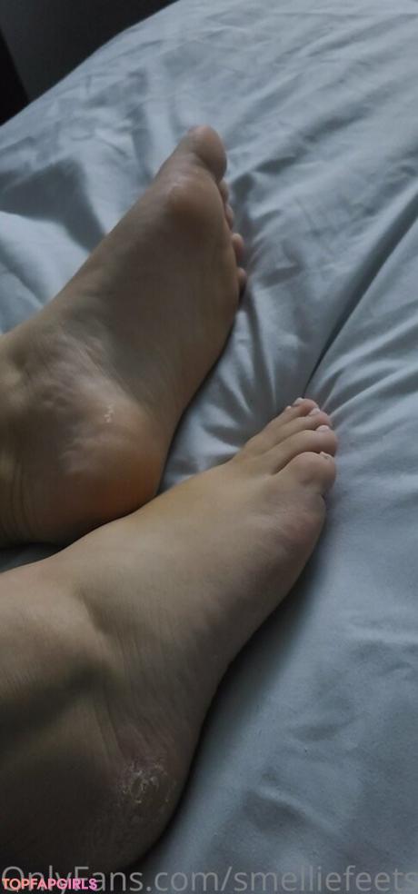 Smelliefeetsweetie nude leaked OnlyFans photo #55