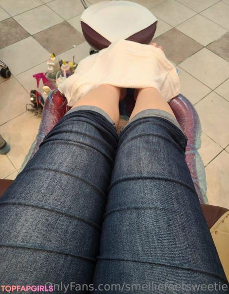 Smelliefeetsweetie nude leaked OnlyFans photo #77