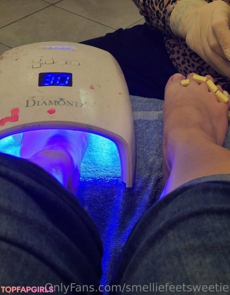 Smelliefeetsweetie nude leaked OnlyFans photo #82